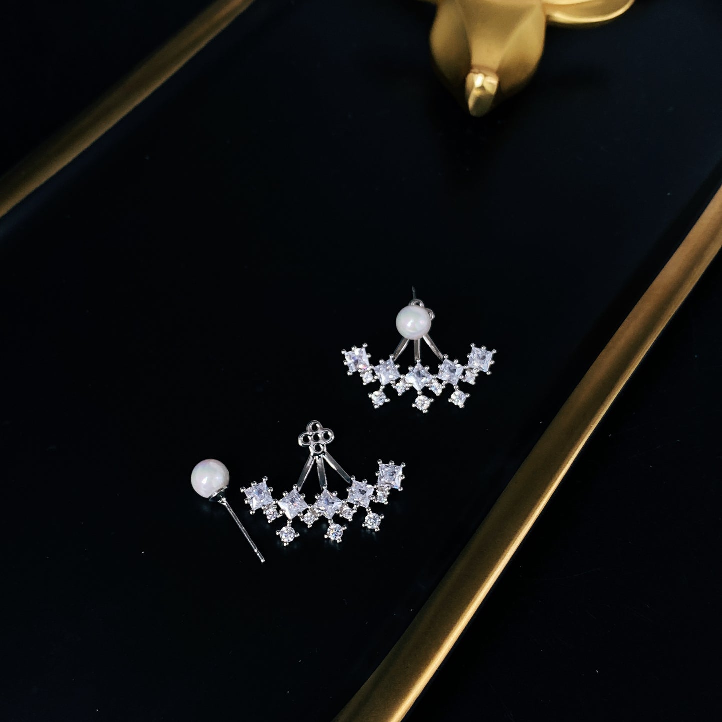 Classic Pearl Stud Earrings - Elegant Minimal Everyday Jewelry