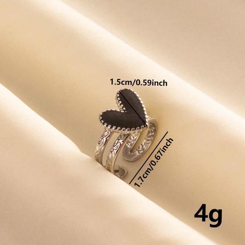 SparkShift Noir Heart Ring