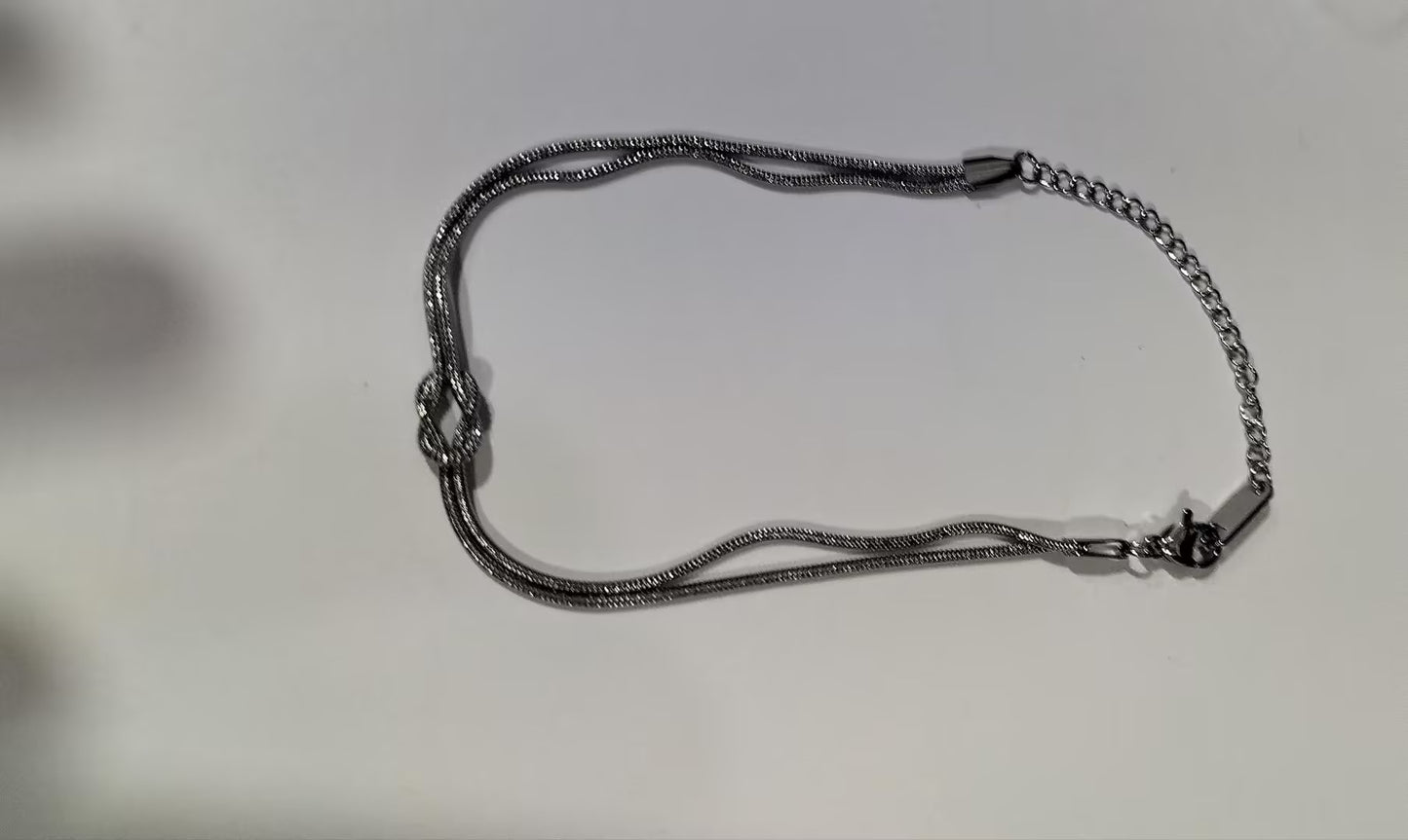 Endless Love Knot Necklace