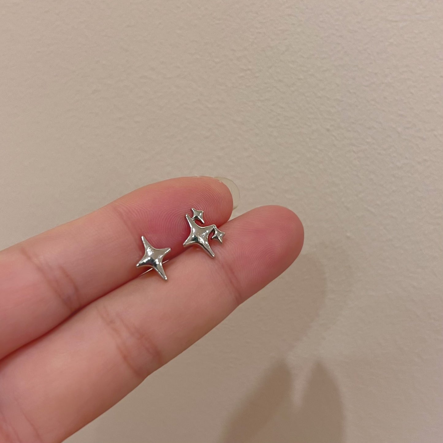 Rare Edgy Minimalist Pentagram Star-embellished Stud Earrings