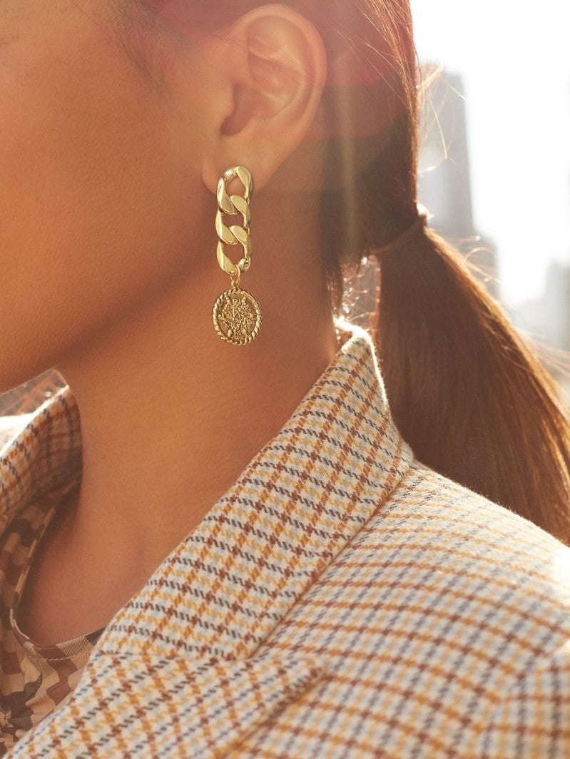Delicate Needle Cold Wind Chain Stud Earrings