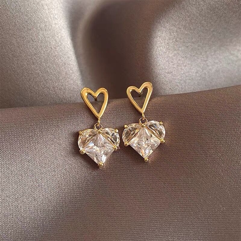 Heart Zircon Stud Earrings - Minimalist Romantic Jewelry