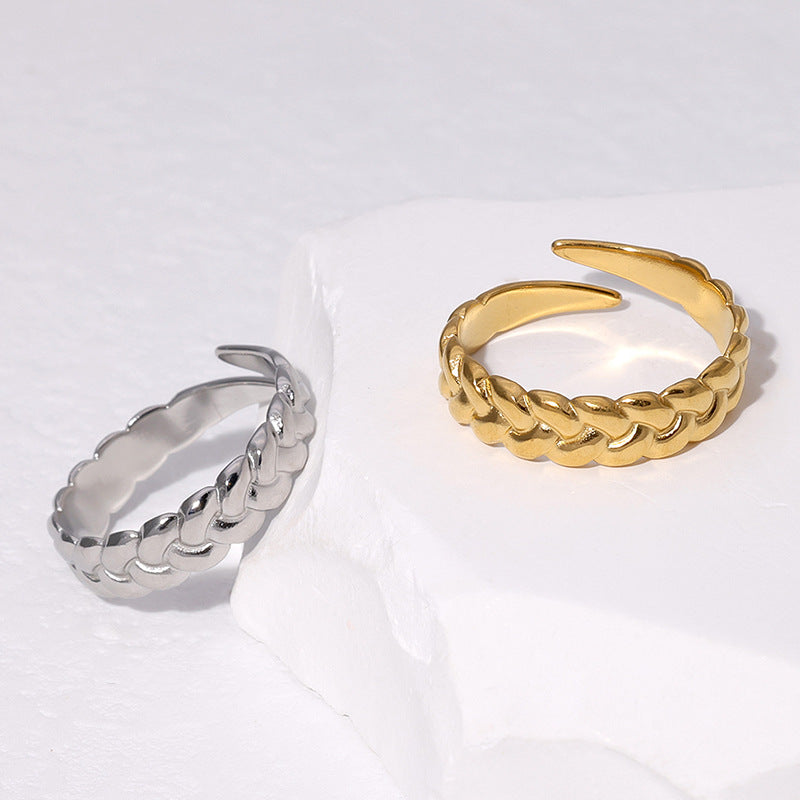 SparkShift Chain Glow Ring
