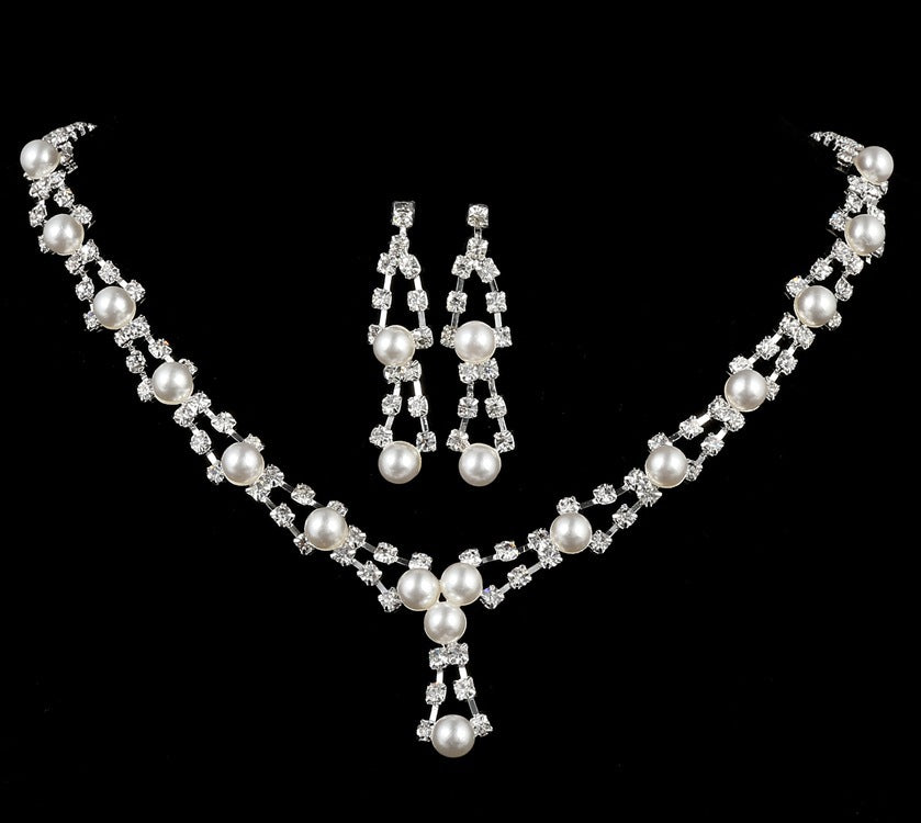 SparkShift Elegant Pearl Bridal Jewelry Set- Luxury Necklace & Earrings