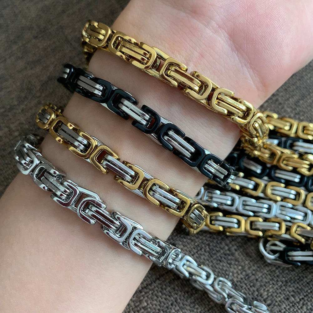 Luna Slim Necklace