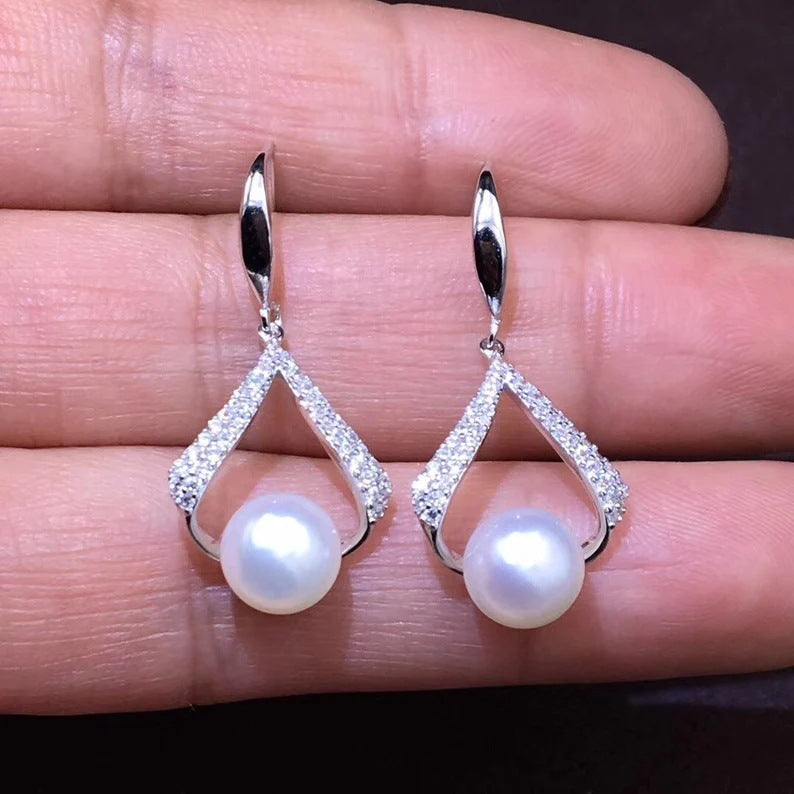 French Pearl Stud Earrings - Minimalist Elegant Jewelry
