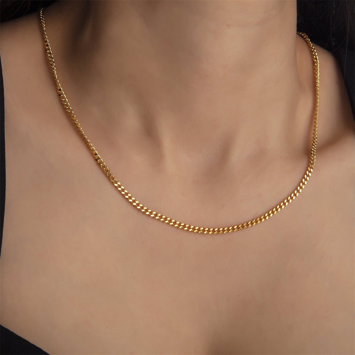 The Silk Chain – 18K Gold Flat Snake Necklace