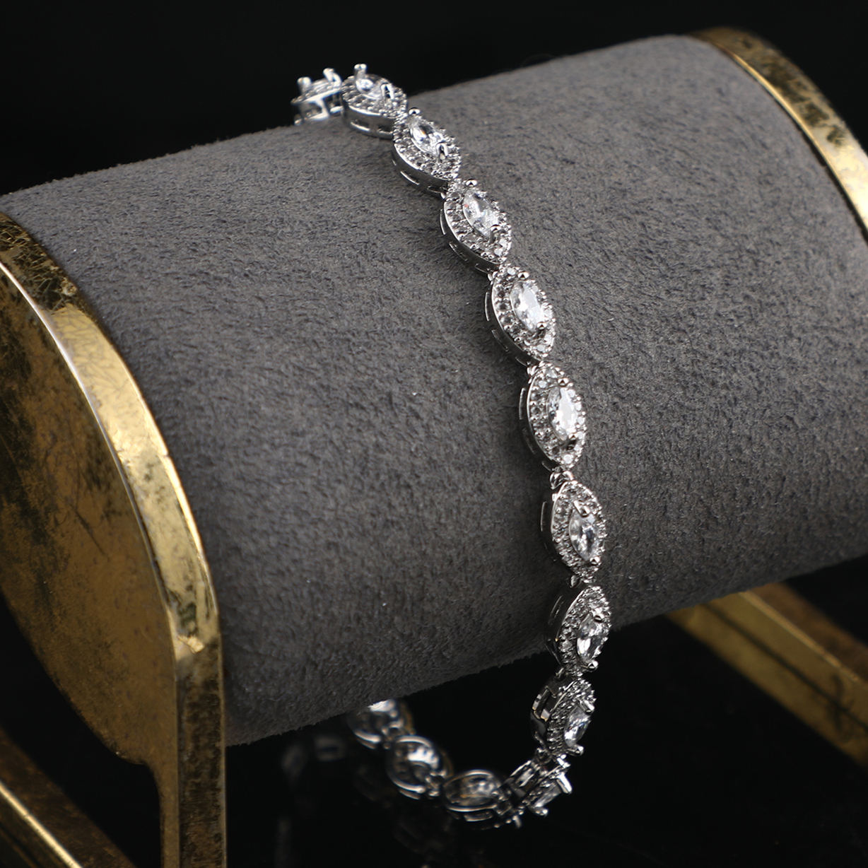 SparkShift Luxury Evil Eye Crystal Bracelet