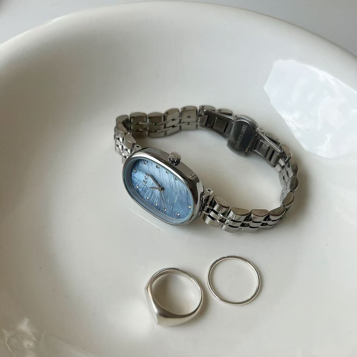 Ice Blue Fritillary Silver Quartz Watch For Women
