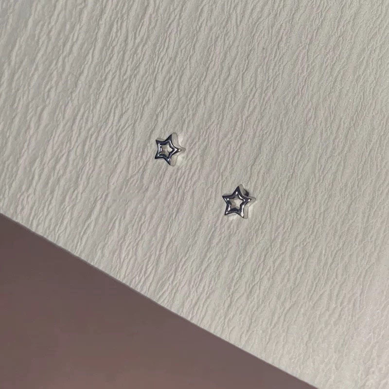 Rare Edgy Minimalist Pentagram Star-embellished Stud Earrings