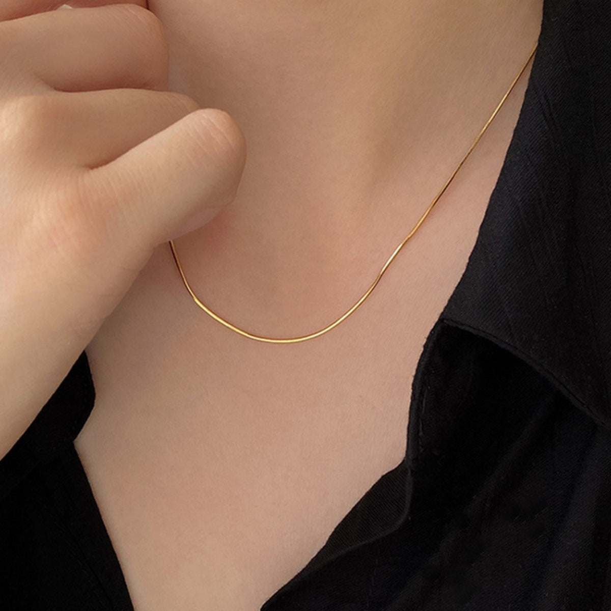 The Silk Chain – 18K Gold Flat Snake Necklace